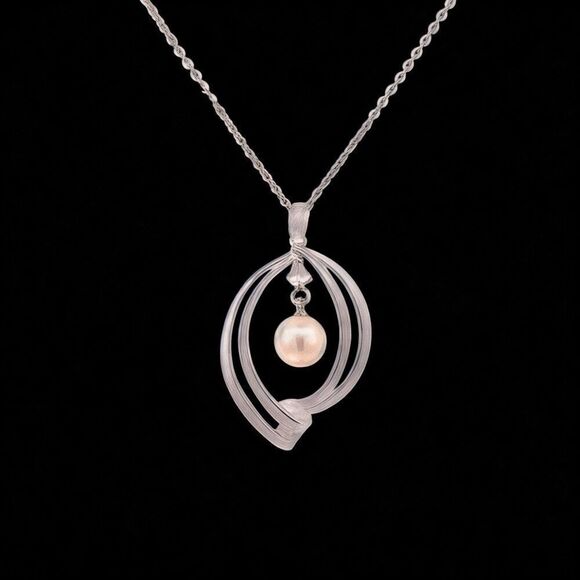 Mikimoto Estate Akoya Pearl Necklace 16" Sterling Silver 6.75 mm M432 - Picture 1 of 6